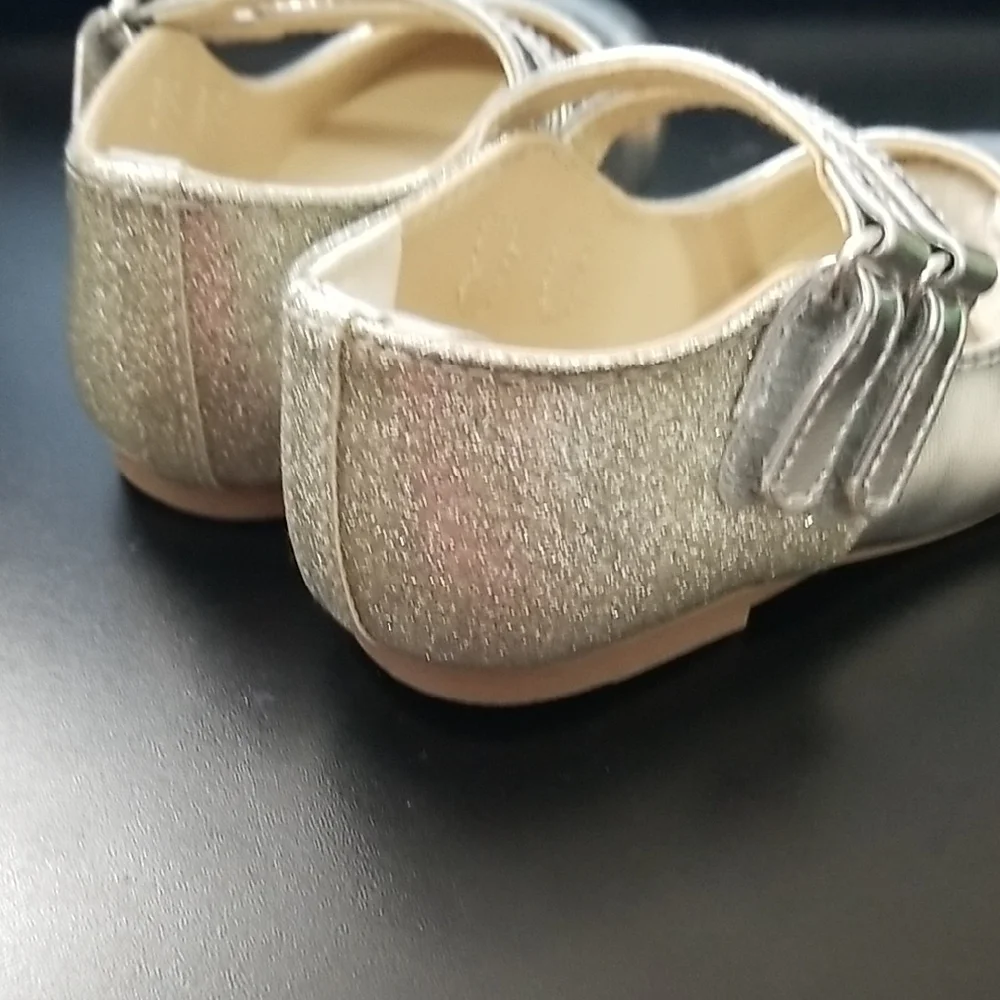 Gymboree Silver Dress Shoes with Double Straps little girl size 6